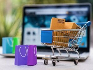Como empreender online na venda de semijoias?