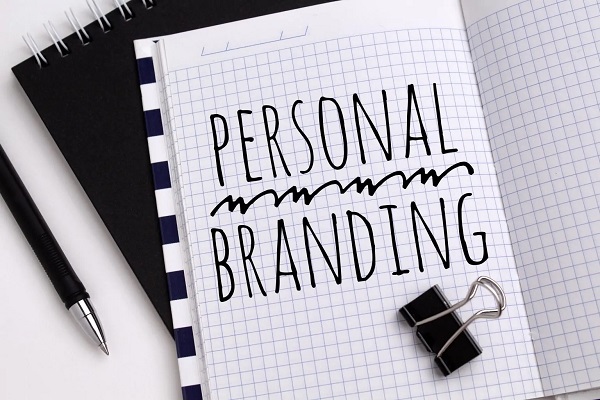 Personal branding: descubra como fortalecer a sua marca como revendedora de semijoias